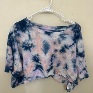 tie-dye aeropostale crop top